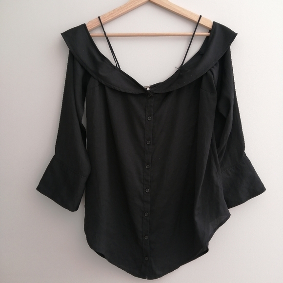 Free People Walk This Way Off the Shoulder Black Satin Button Blouse Small - Picture 2 of 14